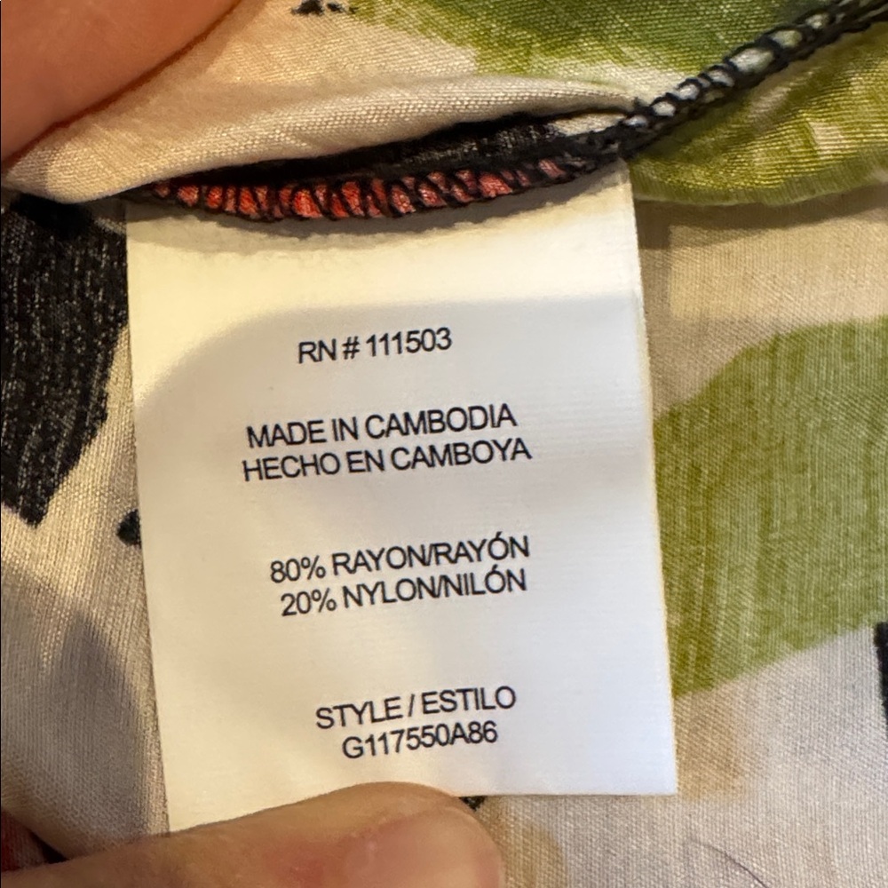 Sara Michelle woman Dress with Green and Red Floral Design - Picture 5 of 7